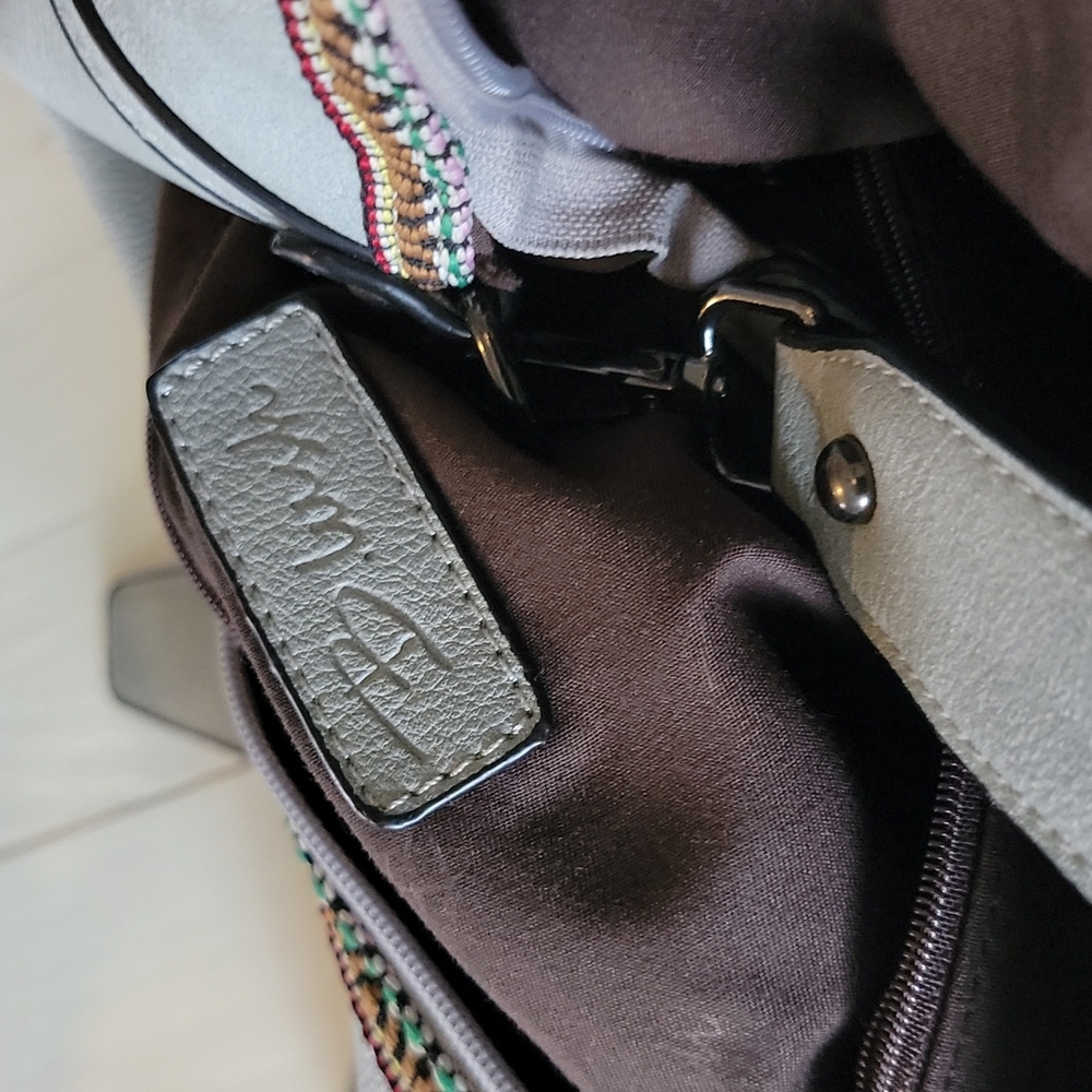 HANDBAG - Picture 3 of 3